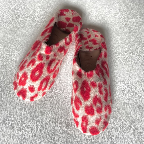 Acne Studios Leopard Flat |Red & Off- White |Sz 7 - Picture 3 of 8